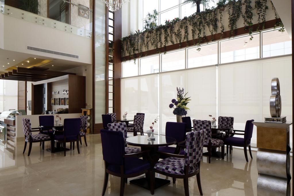 Intour Al Sahafa Hotel リヤード エクステリア 写真