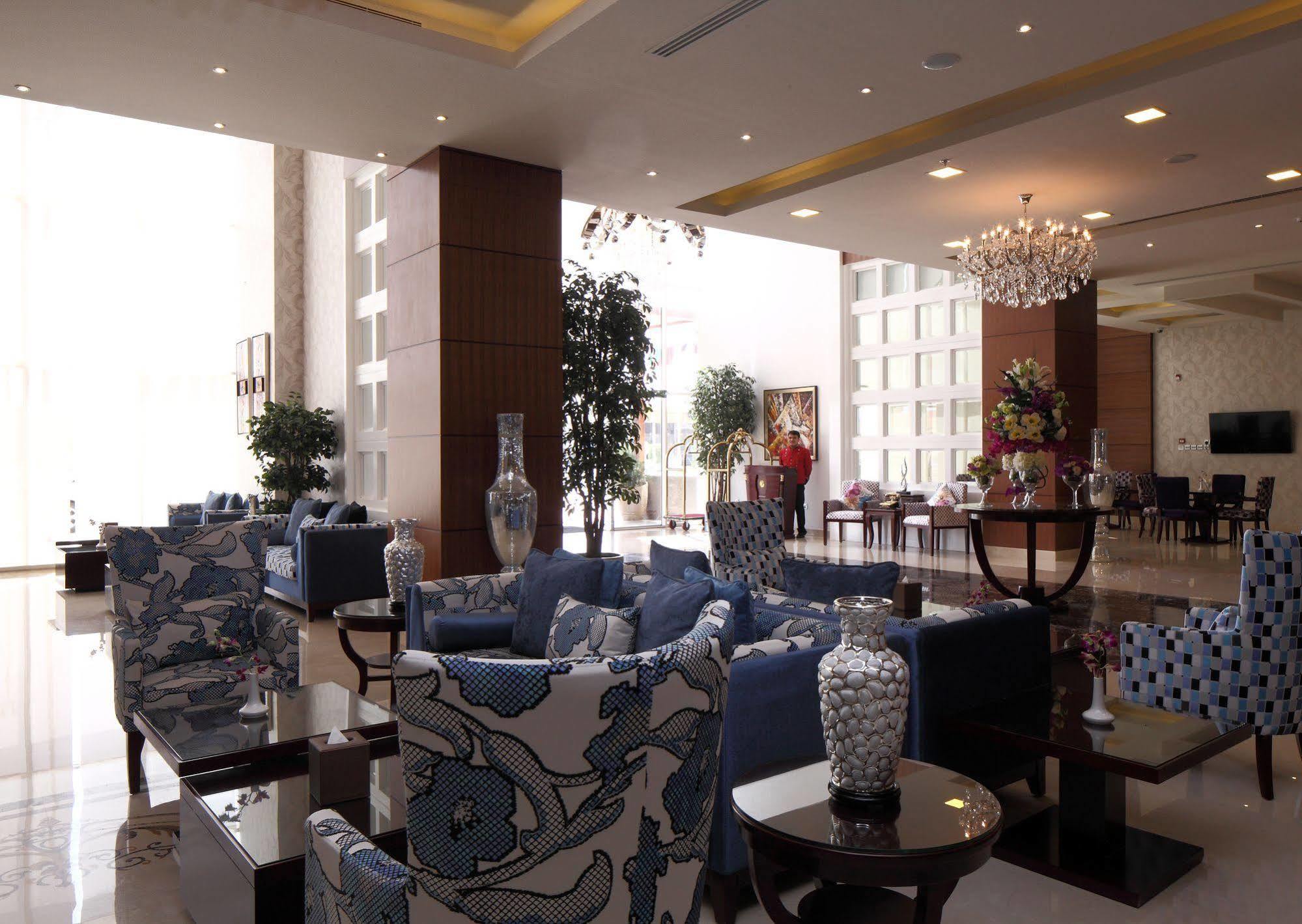 Intour Al Sahafa Hotel リヤード エクステリア 写真